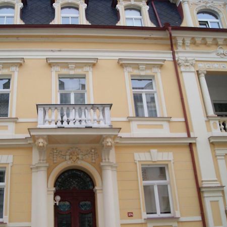 Apartments U Zlate Koruny Marianske Lazne Exterior photo