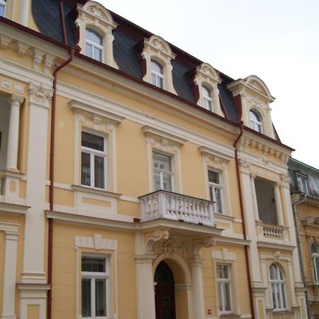 Apartments U Zlate Koruny Marianske Lazne Exterior photo